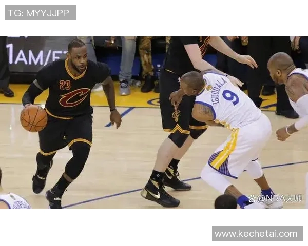 2016年NBA总决赛雷霆与骑士的激烈对决回顾与分析 2016年NBA总决赛雷霆与骑士的激烈对决回顾与分析