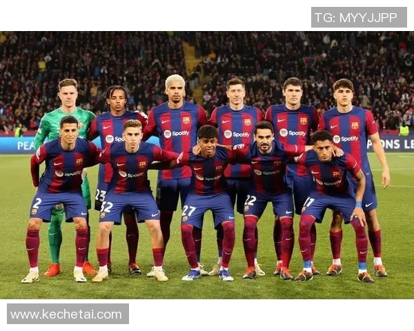 比利亚雷与阿斯塔那的精彩对决揭示足球战术与团队协作的魅力