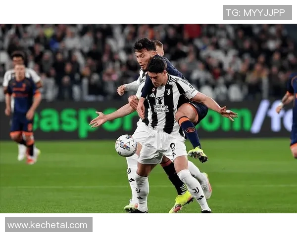 弗拉霍维奇：从天才前锋到意甲新星的成长之路与未来展望