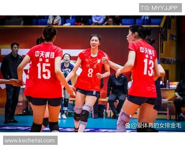 江苏女排与辽宁女排巅峰对决展现女排精神与团队合作的精彩瞬间
