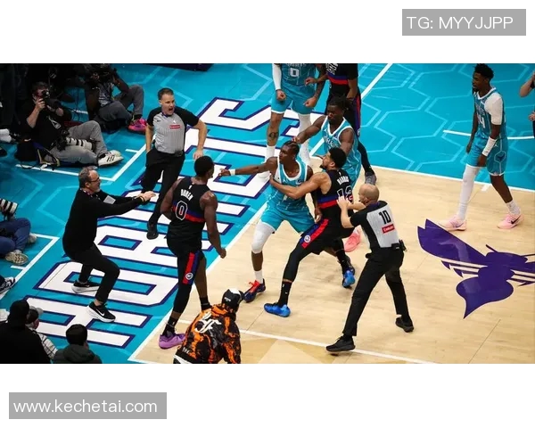 热火与黄蜂精彩对决回顾CCTV2017赛季经典时刻全解析 热火与黄蜂精彩对决回顾CCTV2017赛季经典时刻全解析